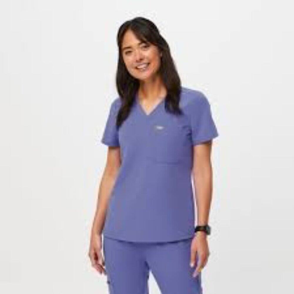 FIGS RED SCRUBS SIZE XL